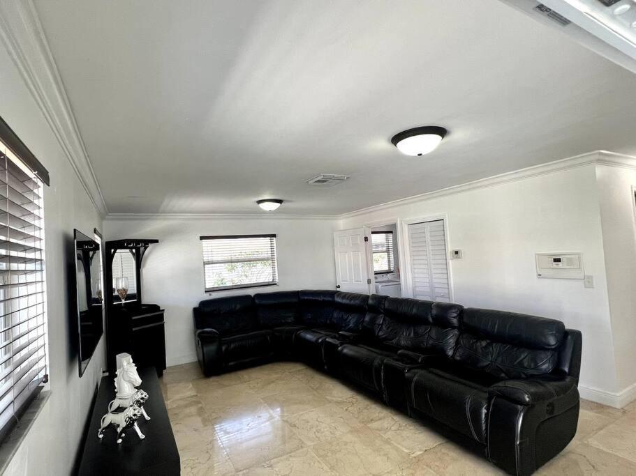 Sunny Getaway: Relaxing Miami Home Tamiami Zewnętrze zdjęcie