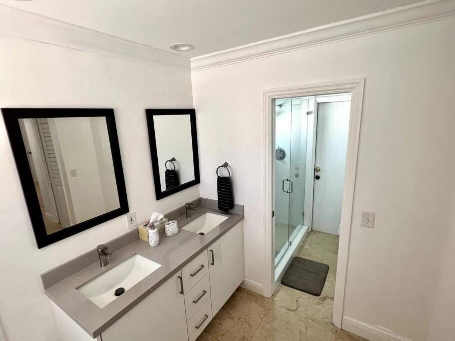 Sunny Getaway: Relaxing Miami Home Tamiami Zewnętrze zdjęcie