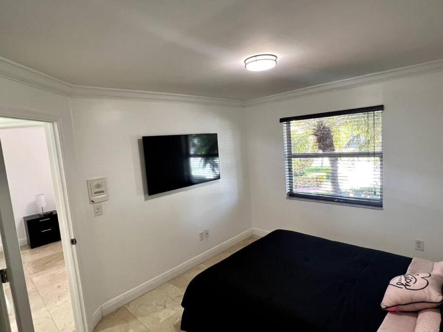 Sunny Getaway: Relaxing Miami Home Tamiami Zewnętrze zdjęcie