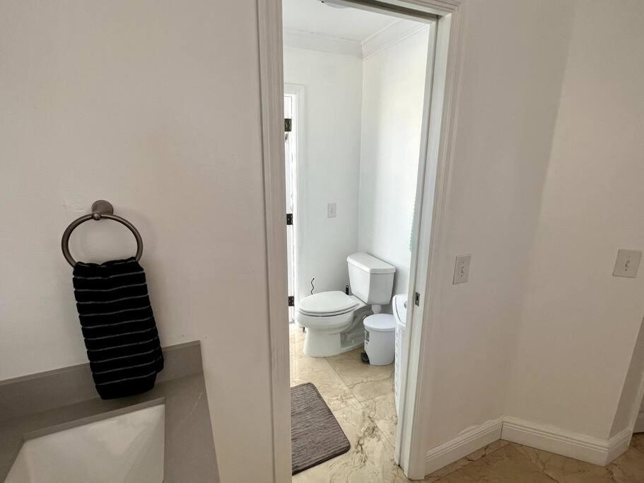 Sunny Getaway: Relaxing Miami Home Tamiami Zewnętrze zdjęcie