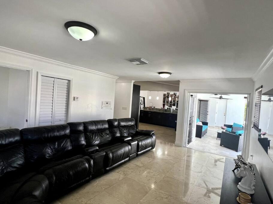 Sunny Getaway: Relaxing Miami Home Tamiami Zewnętrze zdjęcie
