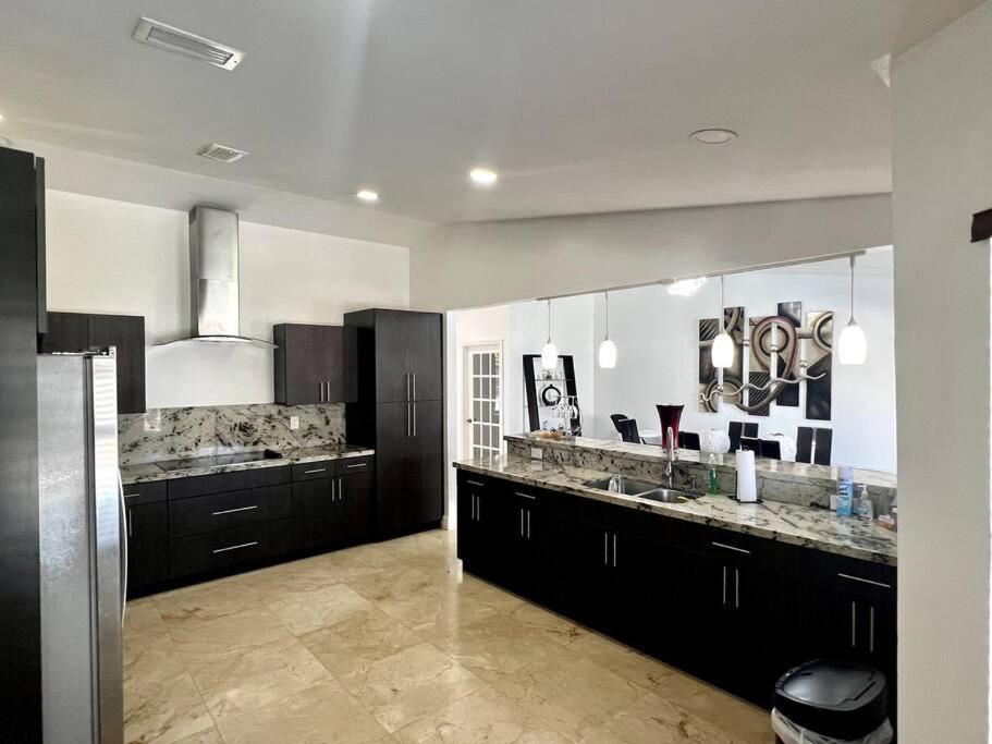Sunny Getaway: Relaxing Miami Home Tamiami Zewnętrze zdjęcie